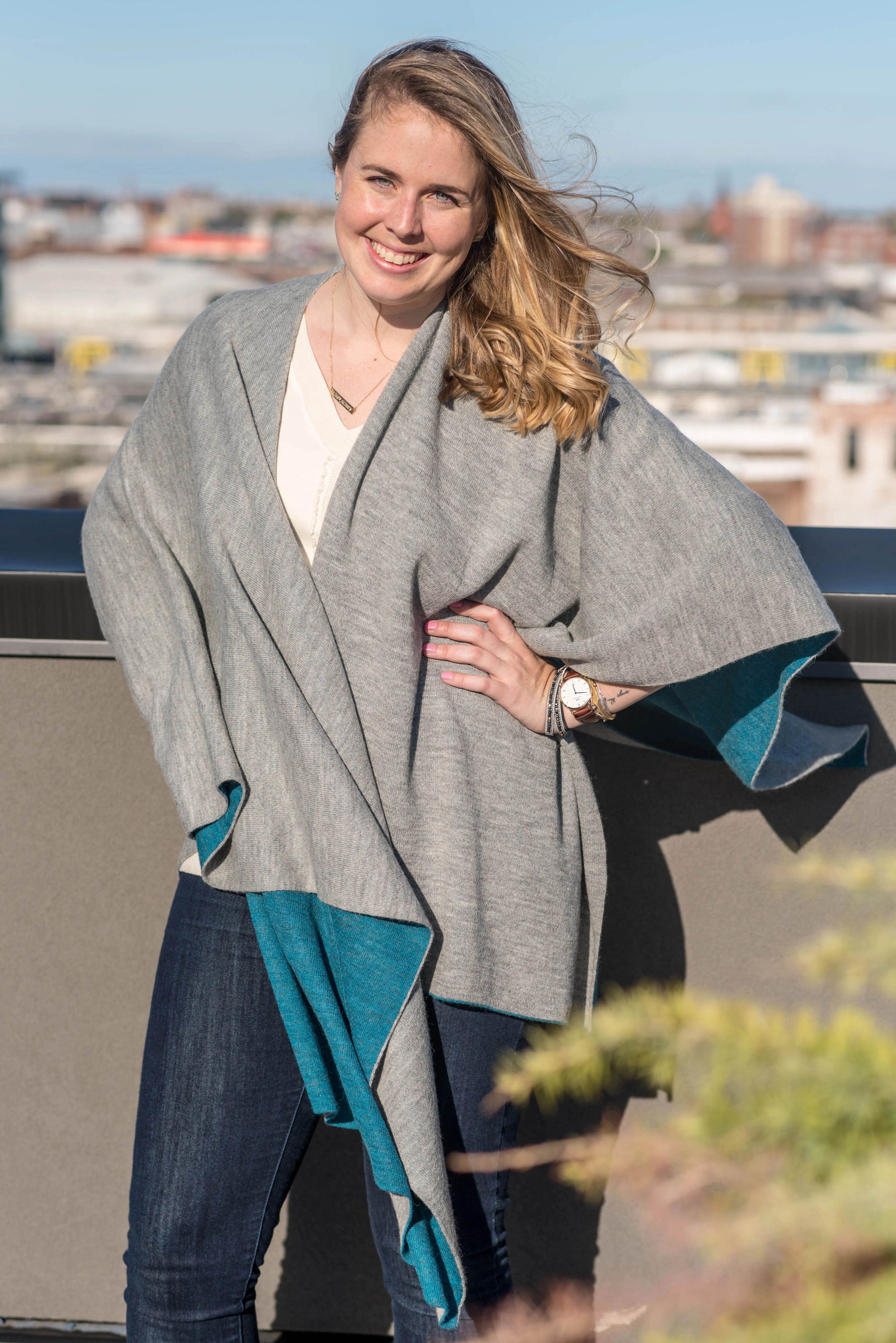 100% Alpaca Wool Ruana Wrap (Blue and Grey)