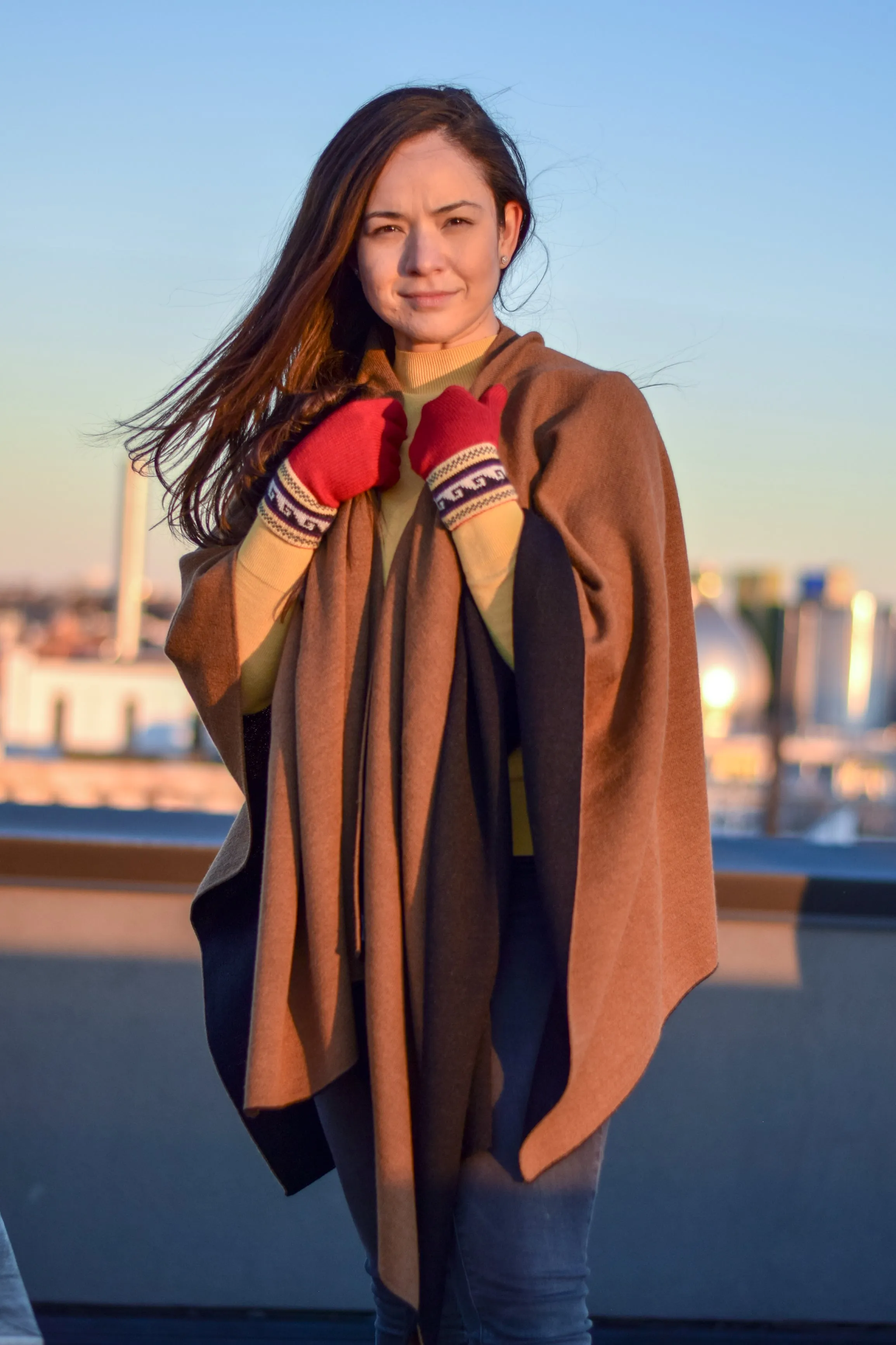 100% Alpaca Wool Ruana Wrap (Brown and Black)