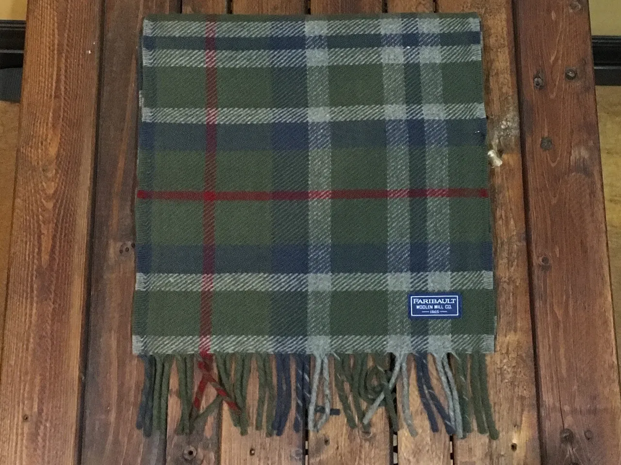 10451 Faribault Woolen Mills Hatchet Plaid Wool Scarf Olive ink Silver