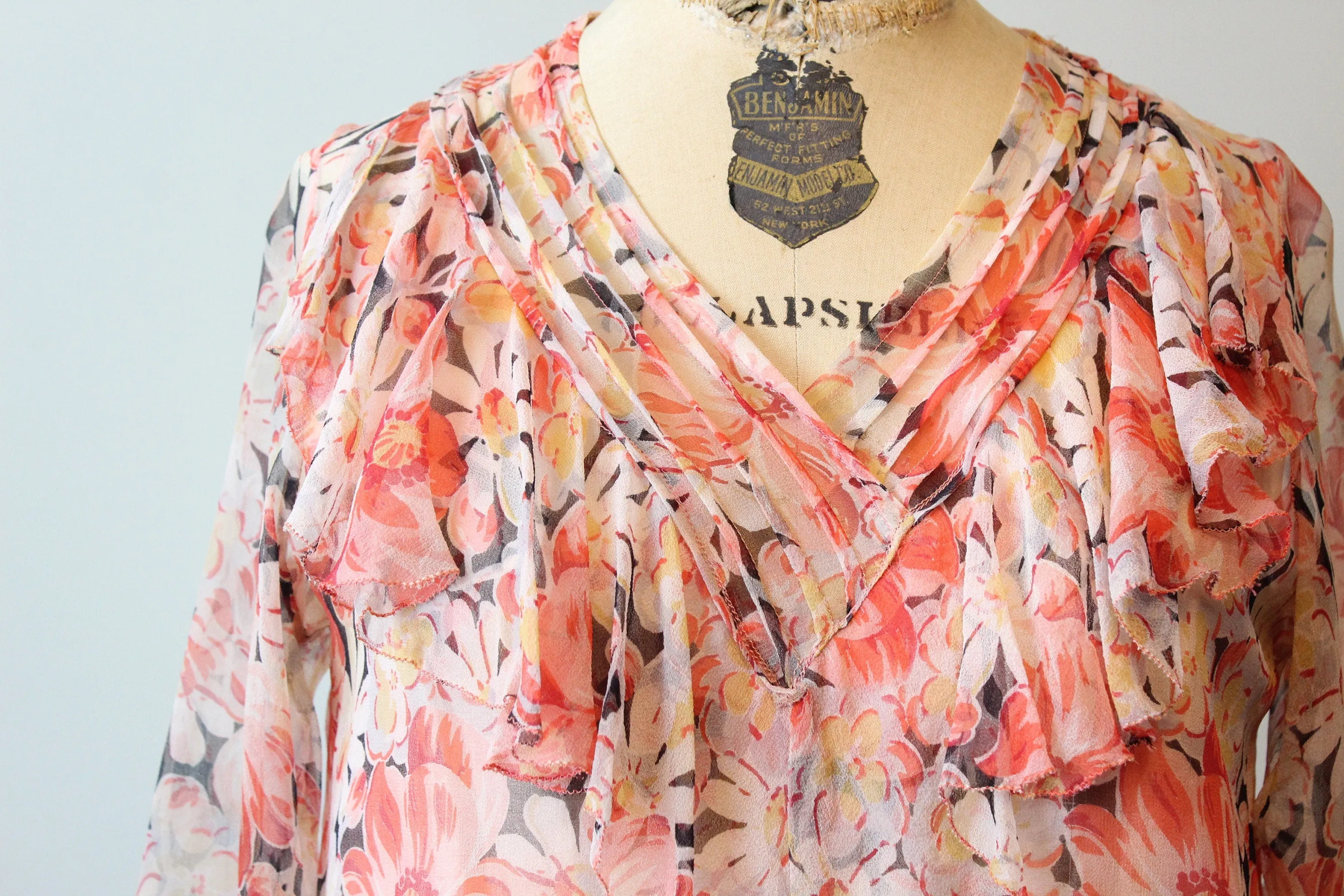 1920s SILK FLORAL dress vintage ruffled flapper dress xs small | new fall