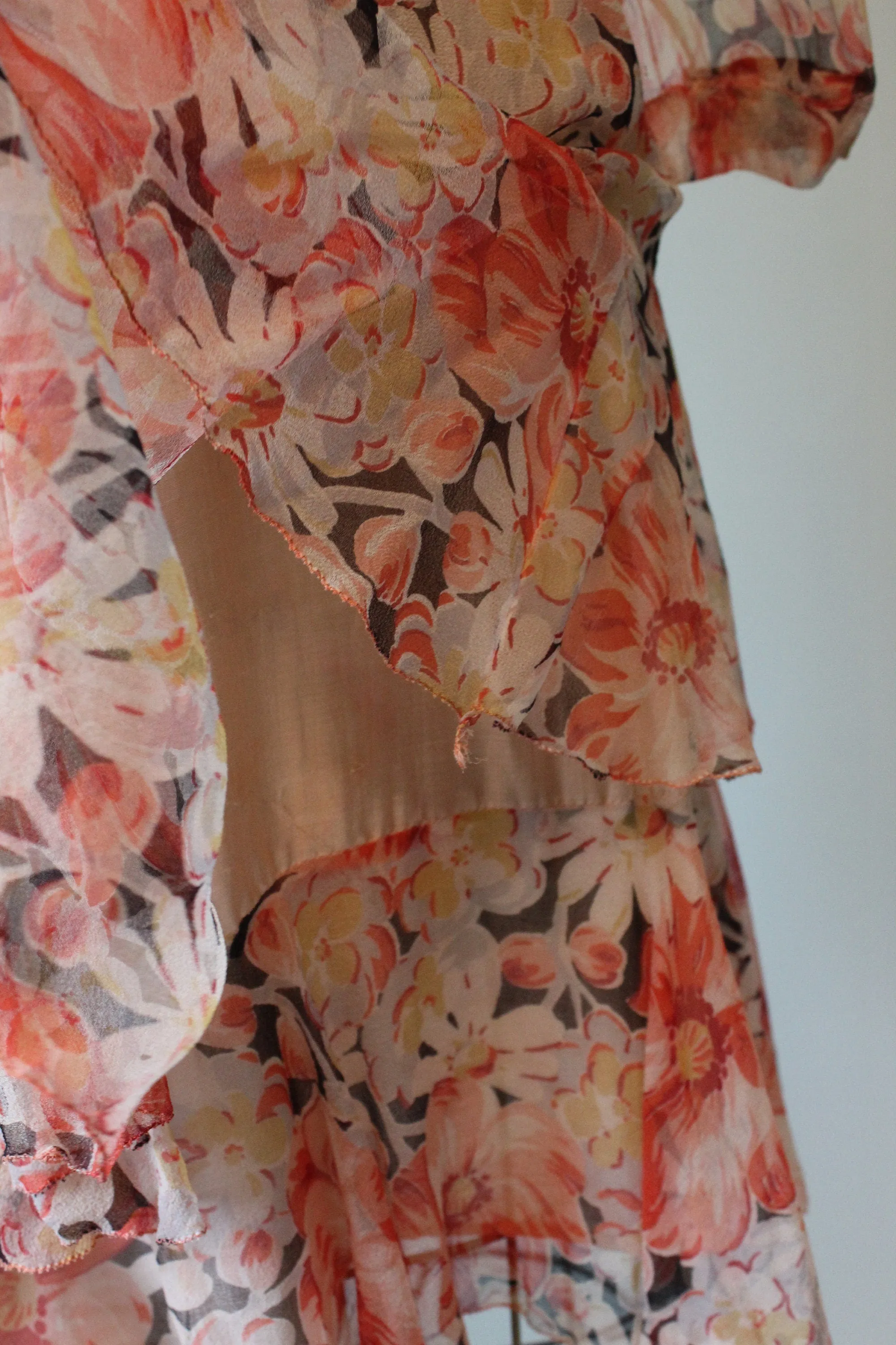 1920s SILK FLORAL dress vintage ruffled flapper dress xs small | new fall