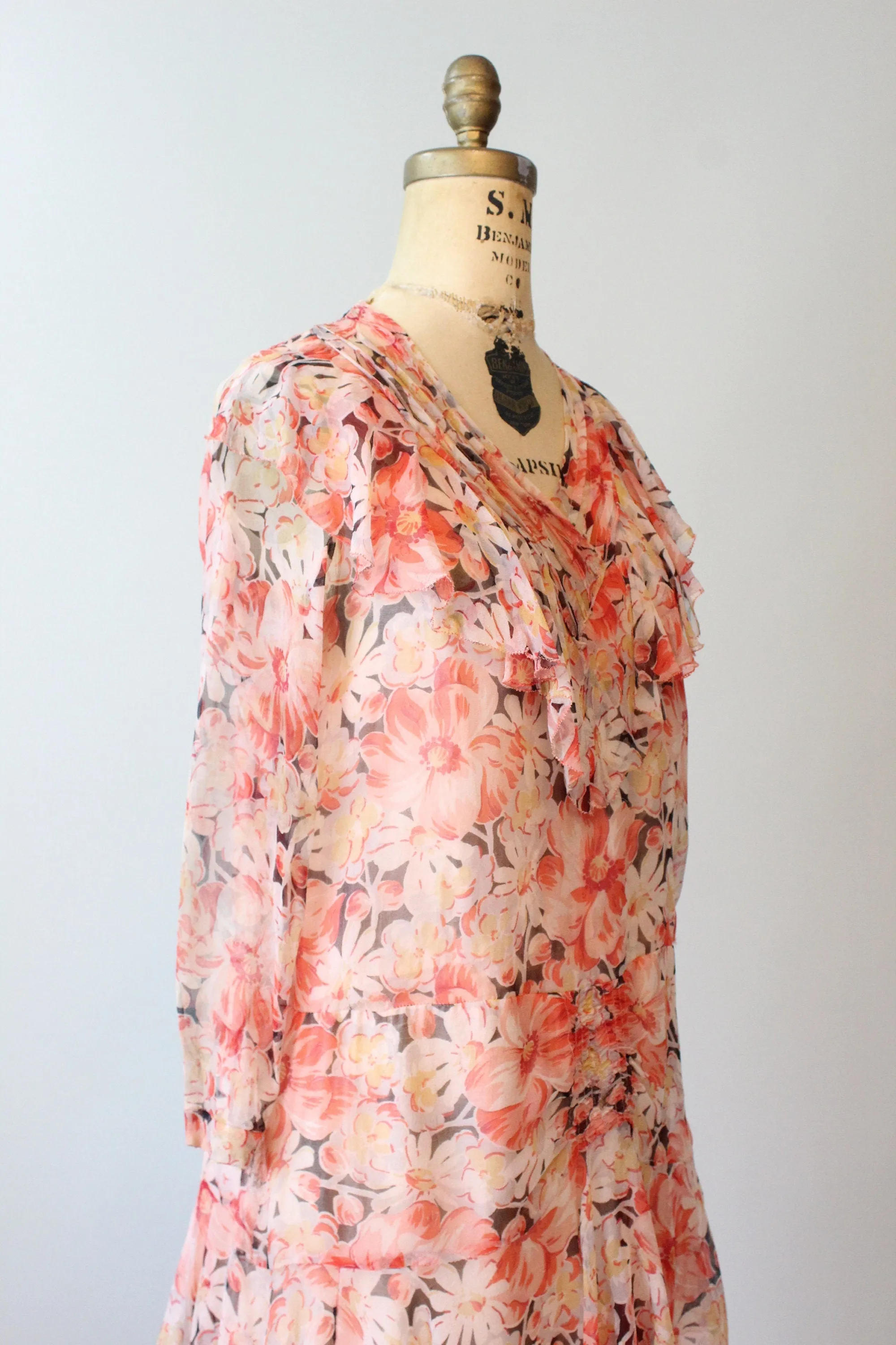 1920s SILK FLORAL dress vintage ruffled flapper dress xs small | new fall