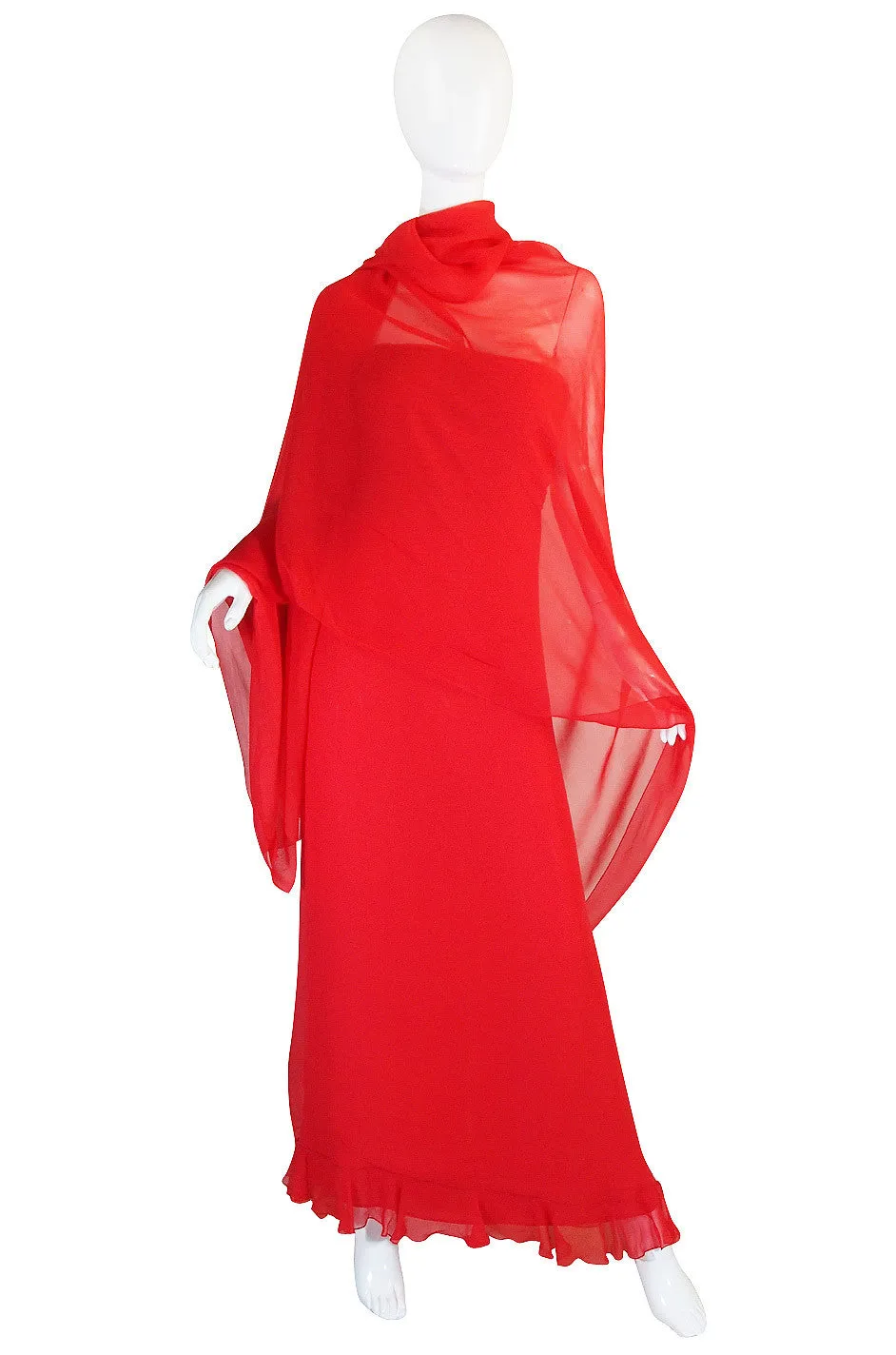 1990s Ruffled Silk Chiffon Oscar De La Renta Gown