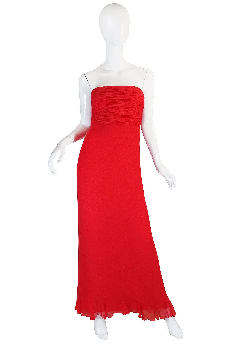 1990s Ruffled Silk Chiffon Oscar De La Renta Gown
