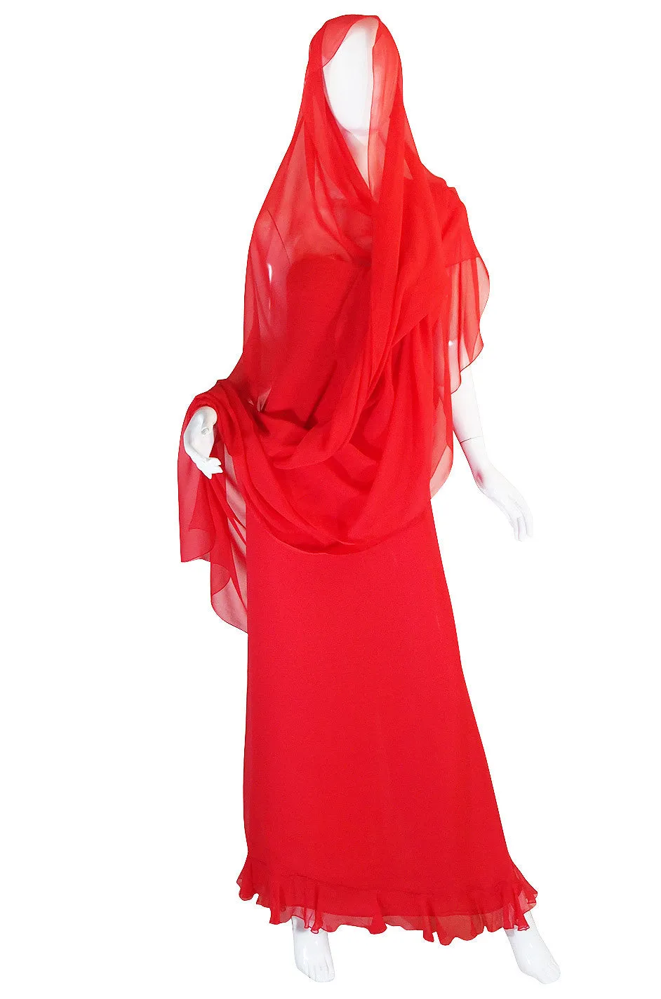 1990s Ruffled Silk Chiffon Oscar De La Renta Gown