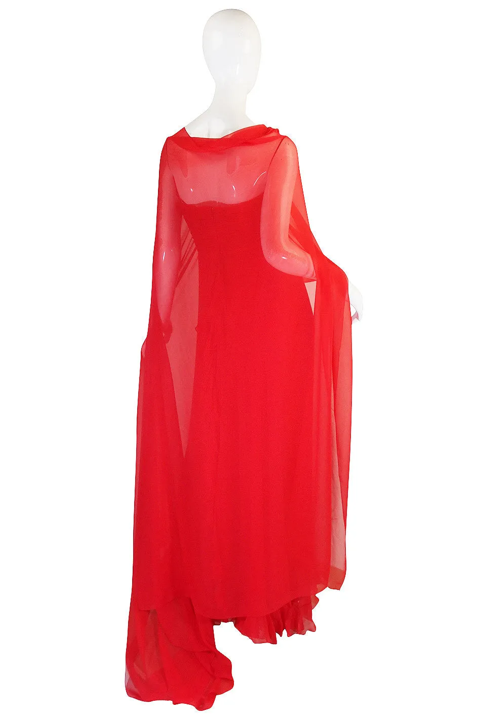 1990s Ruffled Silk Chiffon Oscar De La Renta Gown