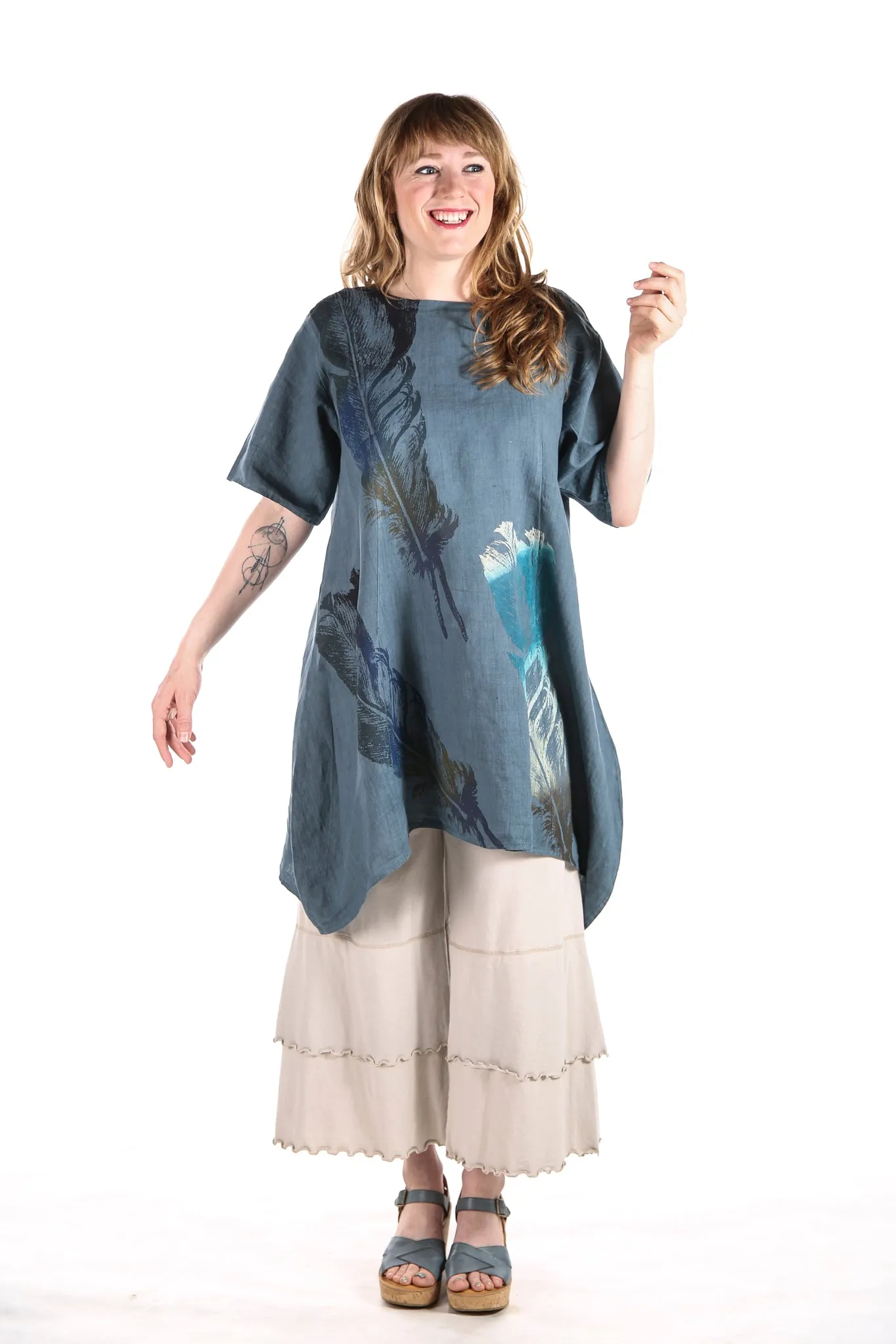 3239 Wide Crop Petaloon Pearl Unprinted
