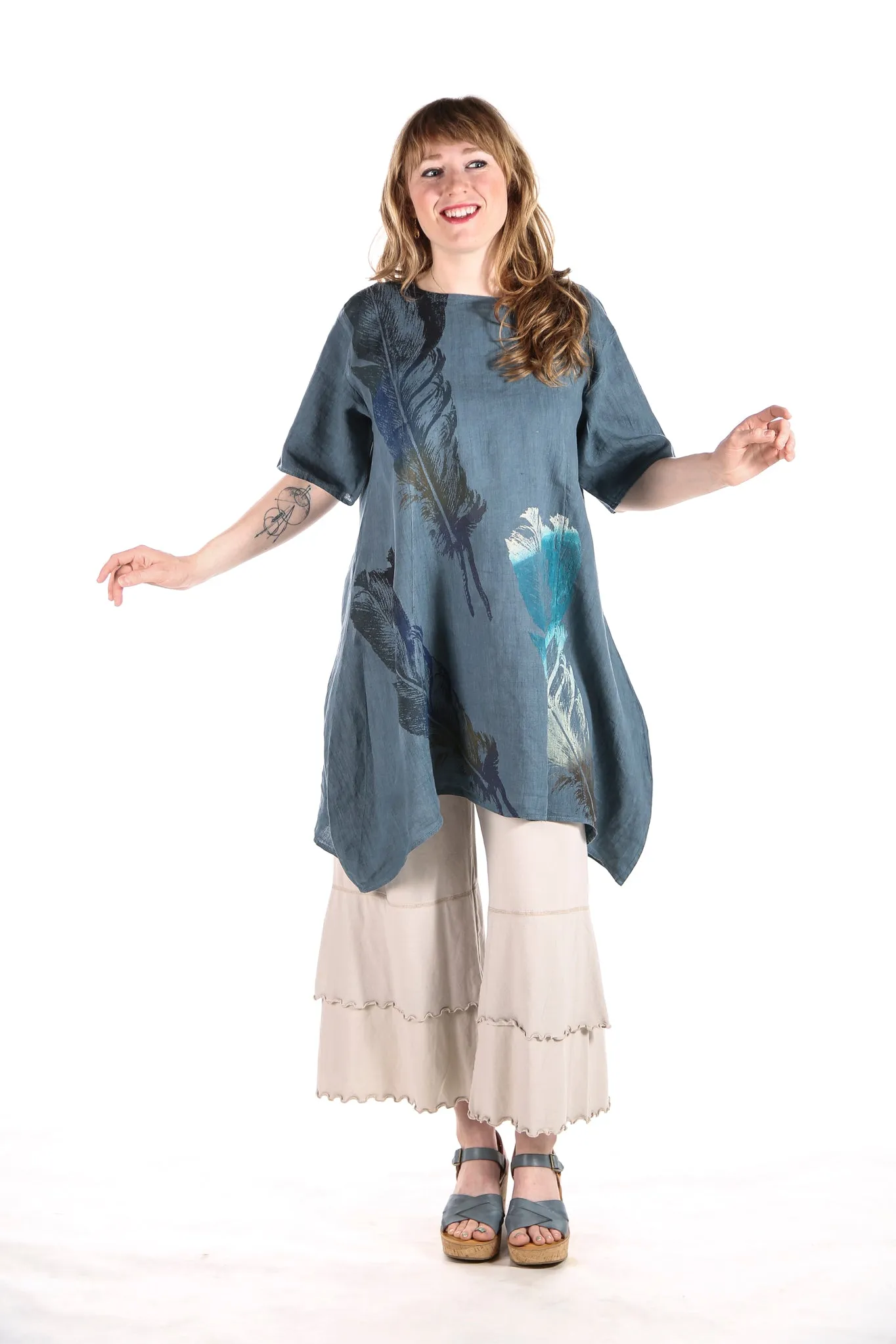 3239 Wide Crop Petaloon Pearl Unprinted
