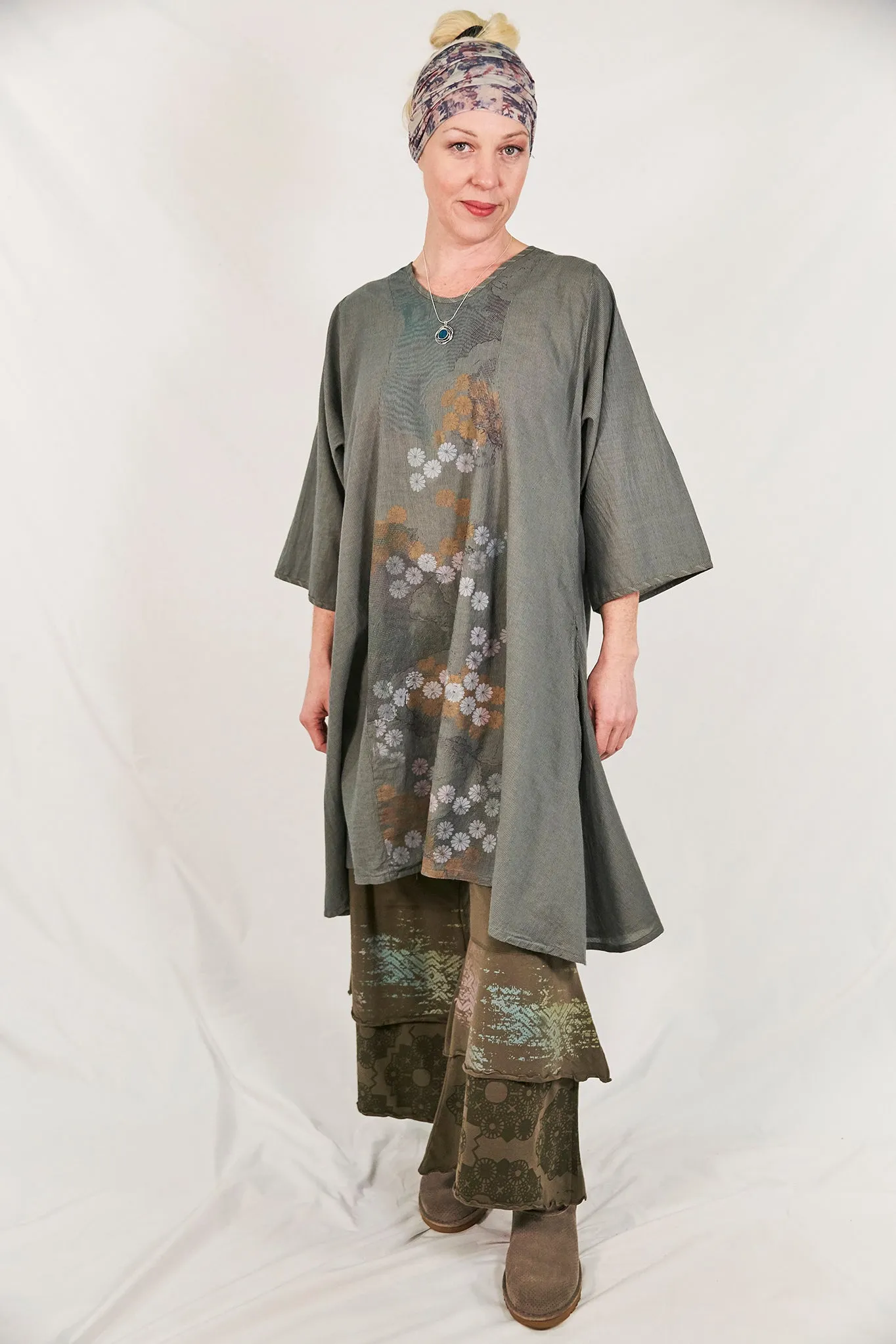 3239 Wide Petaloon Bark-P