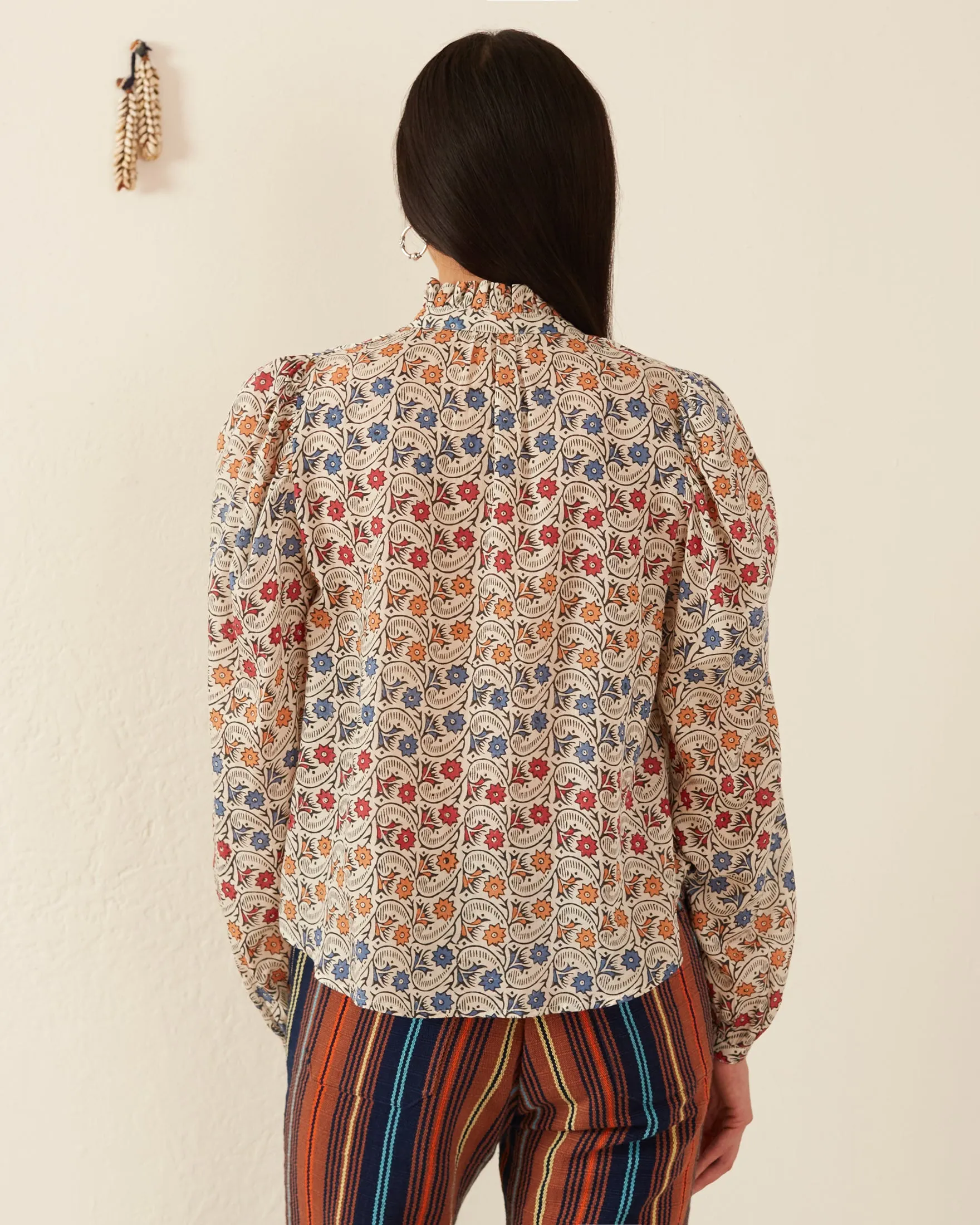 Annabel Wavy Daisy Shirt