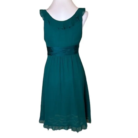 Anthropologie SILK dress Ruffled Emerald Green womens Sz 6