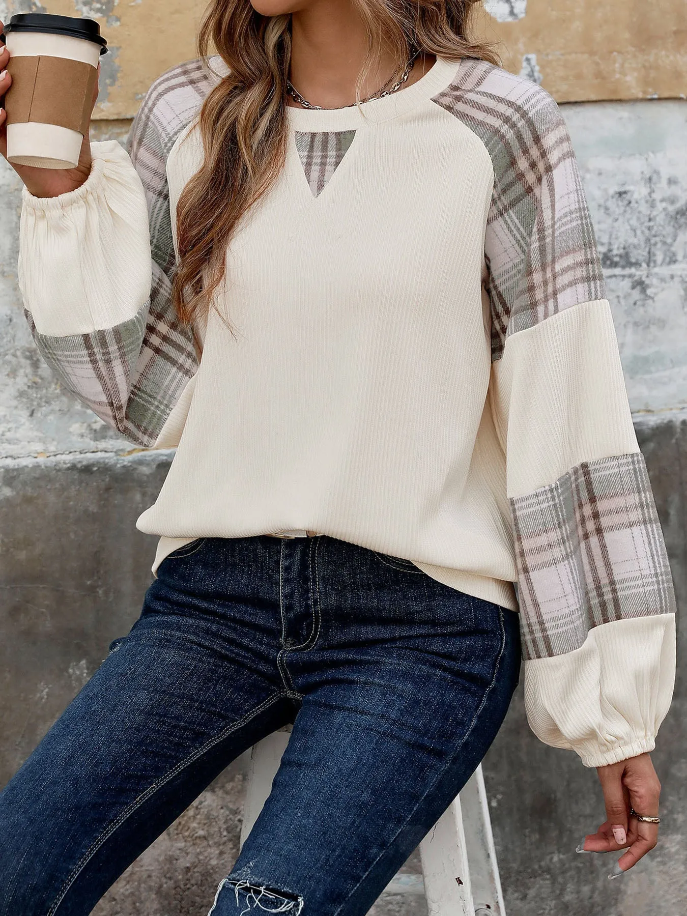Aspen Plaid Round Neck Long Sleeve Sweatshirt
