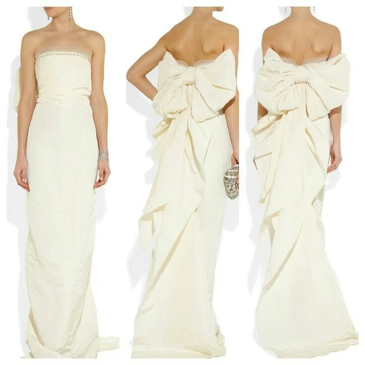 Beautiful 2013 Lanvin Blanche by Alber Elbaz Strapless Ruffled Ivory Silk Wedding Gown