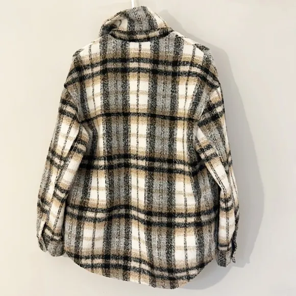 BERSHKA Shacket Flannel Plaid Camel Black wool button down women size XS