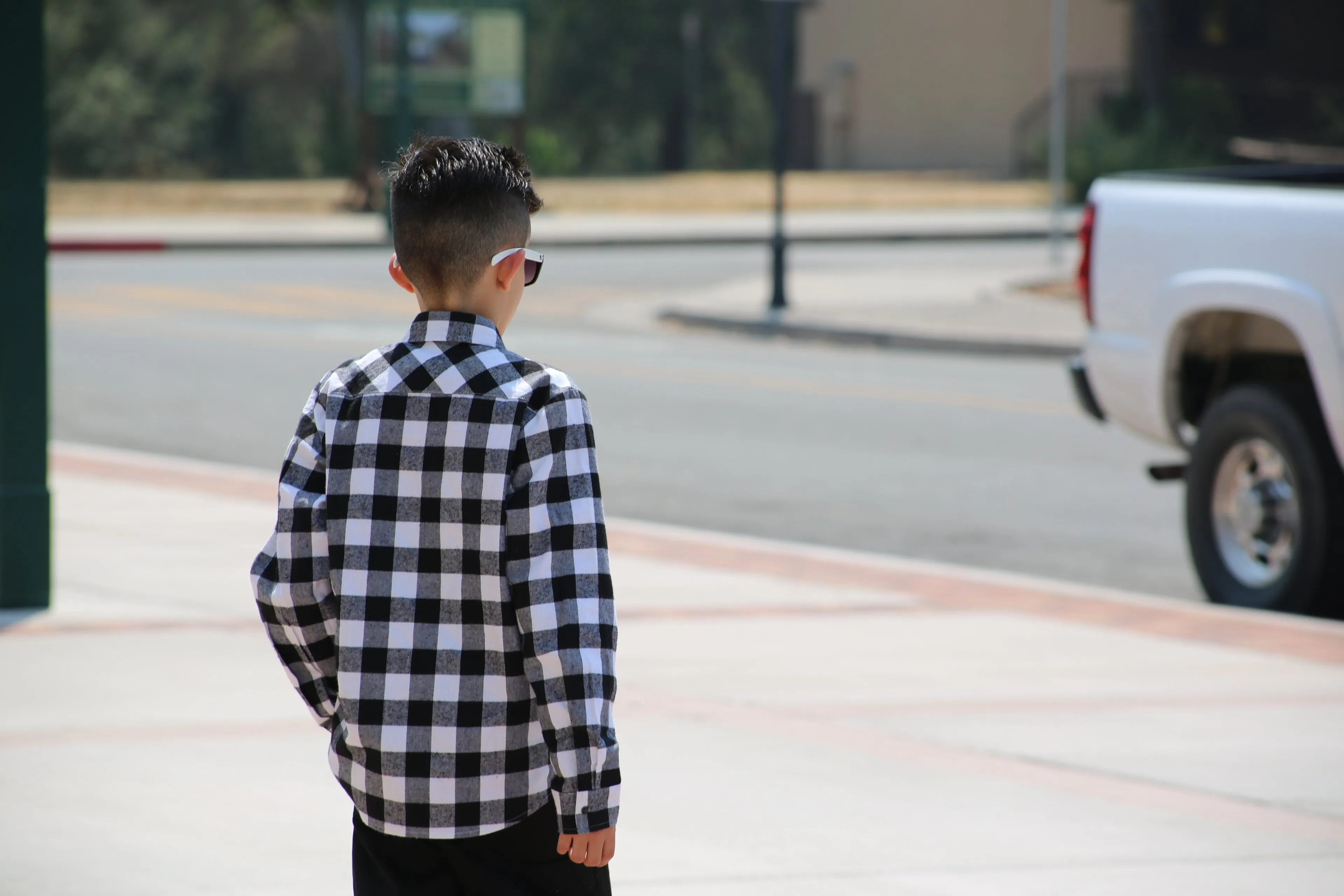 Black & White Plaid Checkered Knuckleheads Long Sleeve Plaid Rockabilly Shirt