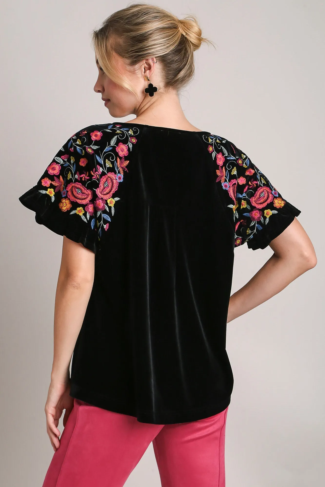Black Velvet Embroidery Short Sleeve Blouse