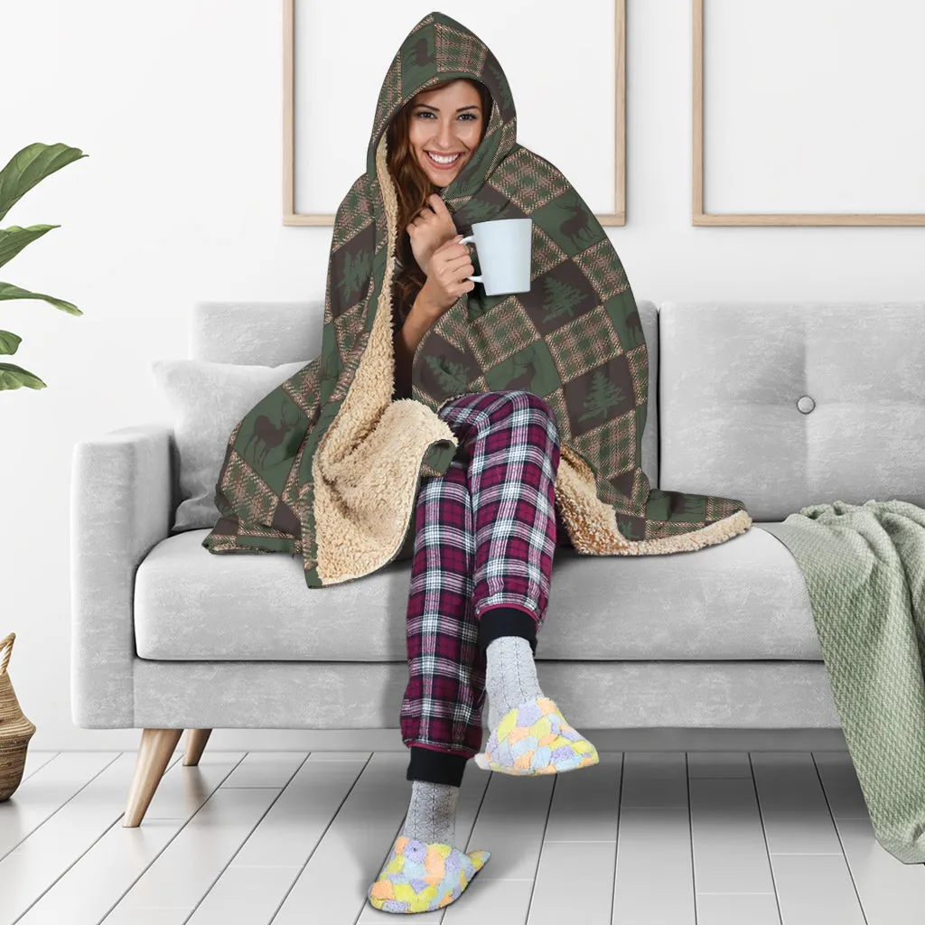 Brown and Green Plaid Patchwork Deer and Pine Tree Pattern Hooded Blanket