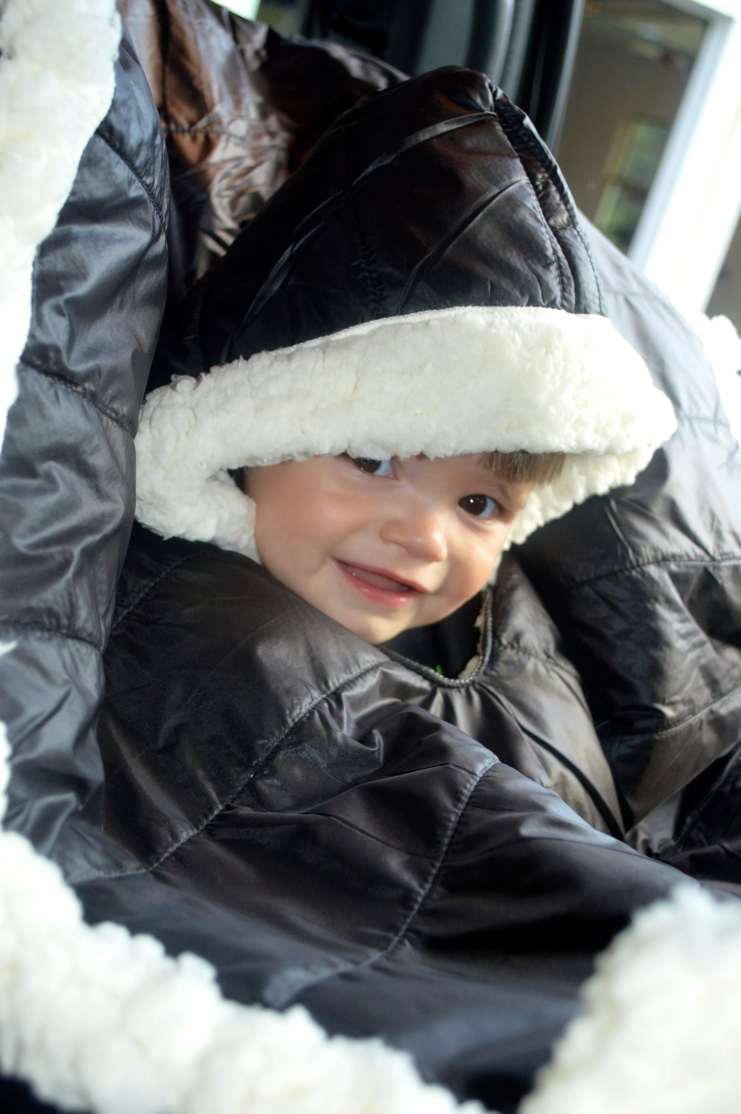 Car Seat Poncho - Car Crash Tested and CPSC Compliant - Black Sherpa
