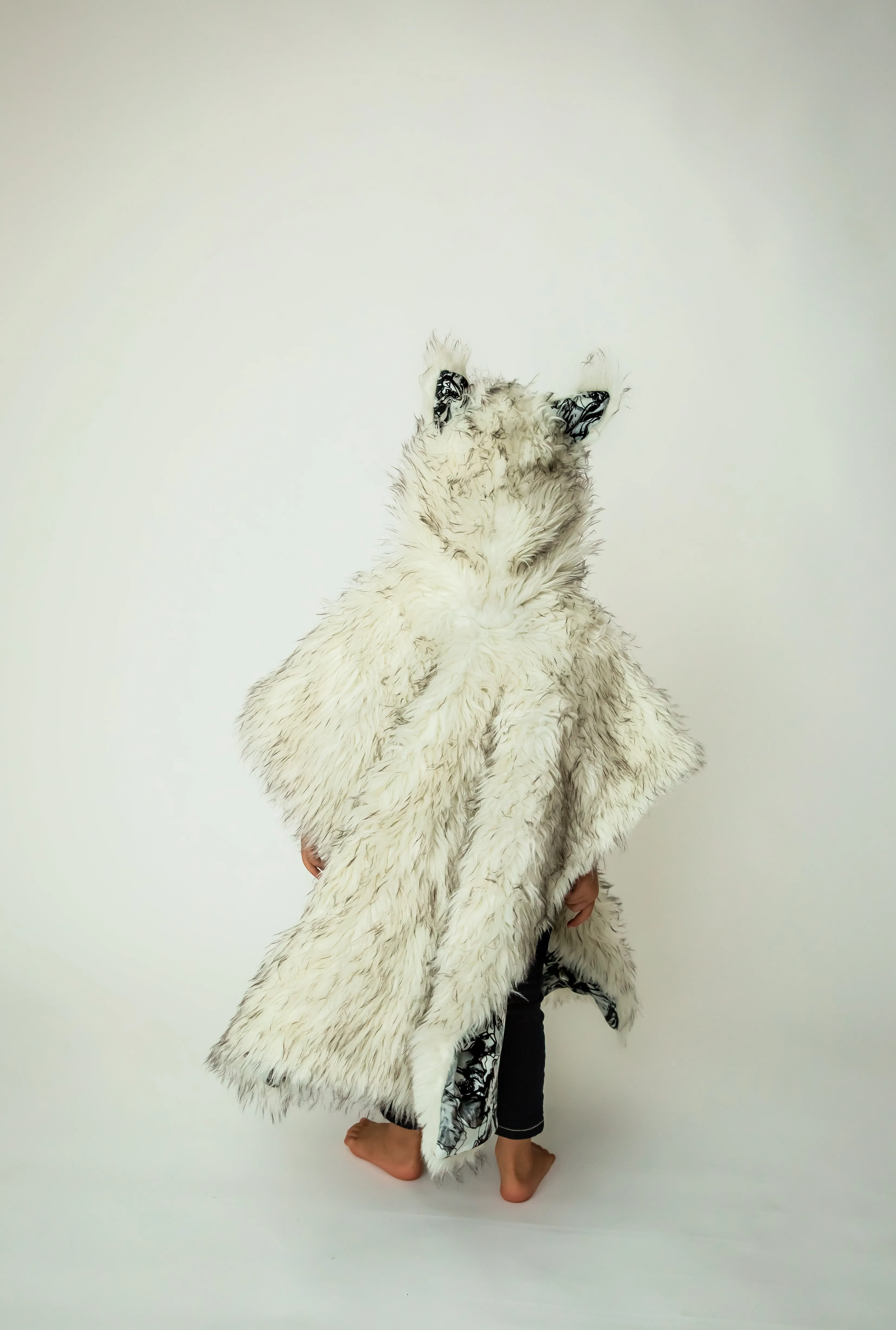Car Seat Poncho Faux Fur and Flowers with Pocket