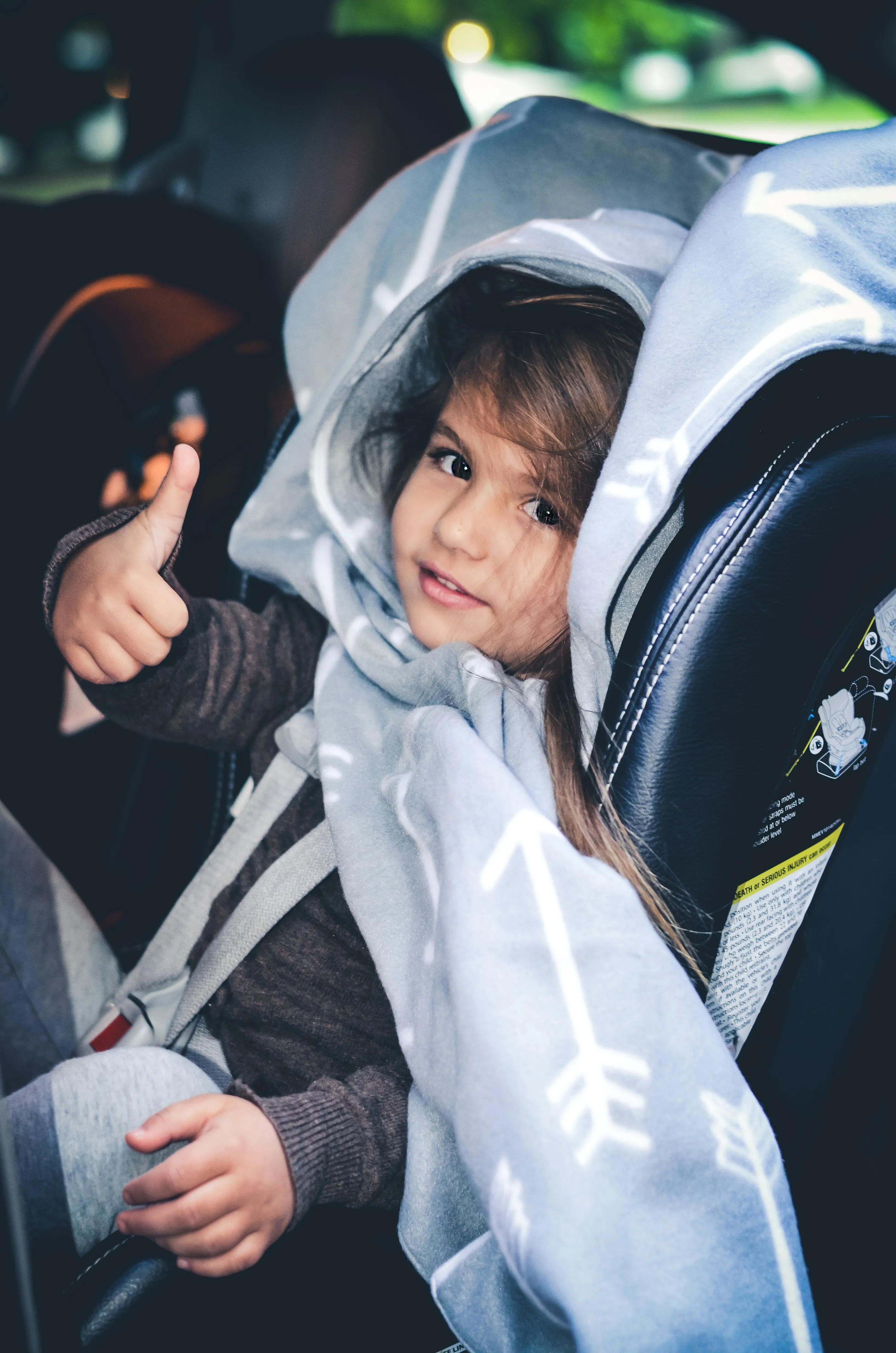 Car Seat Poncho - Gray Arrow