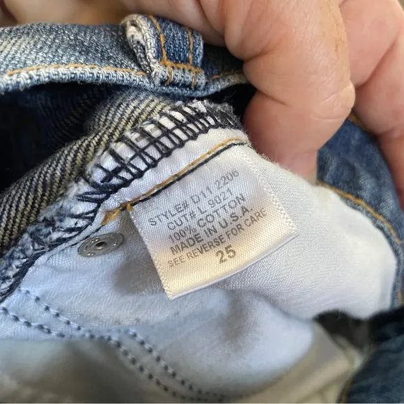 Carmar distressed denim shorts 25