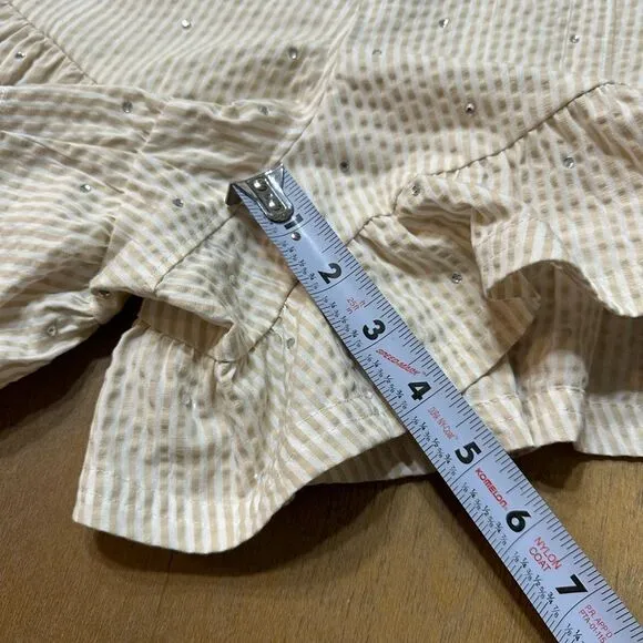 Cinq à SeptNeema Rhinestone Seersucker Shorts Size 6 Ruffle Hem
