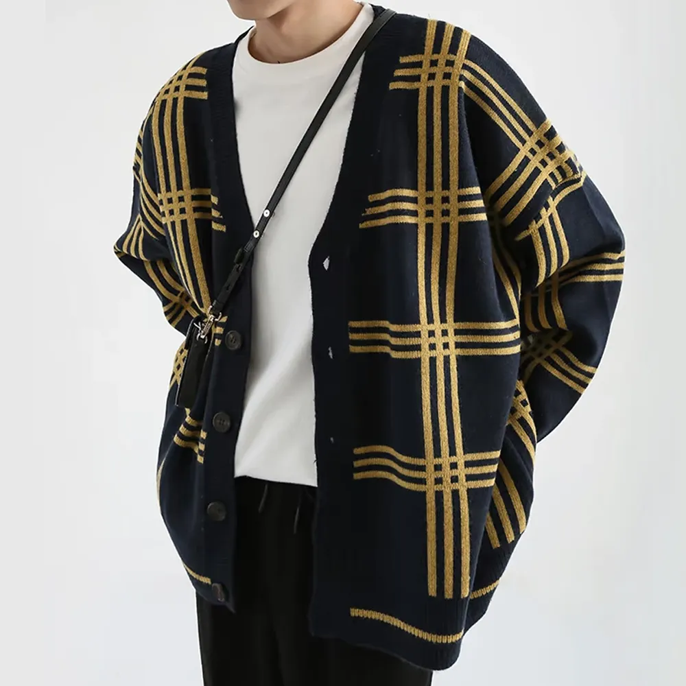 Classic Plaid Knit Cardigan