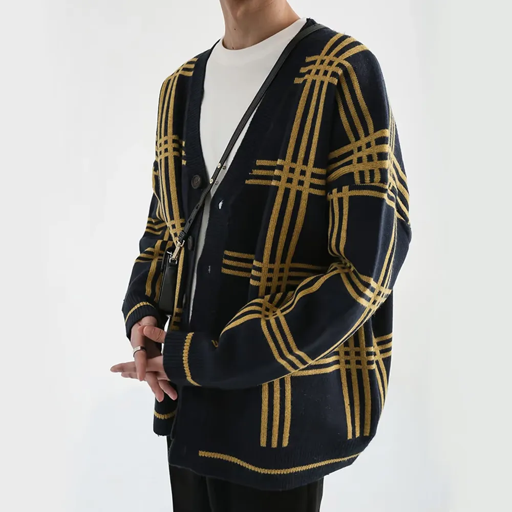 Classic Plaid Knit Cardigan