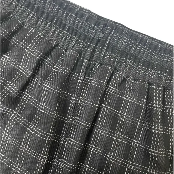Classic Plaid Skirt Dressy Career Wool Look