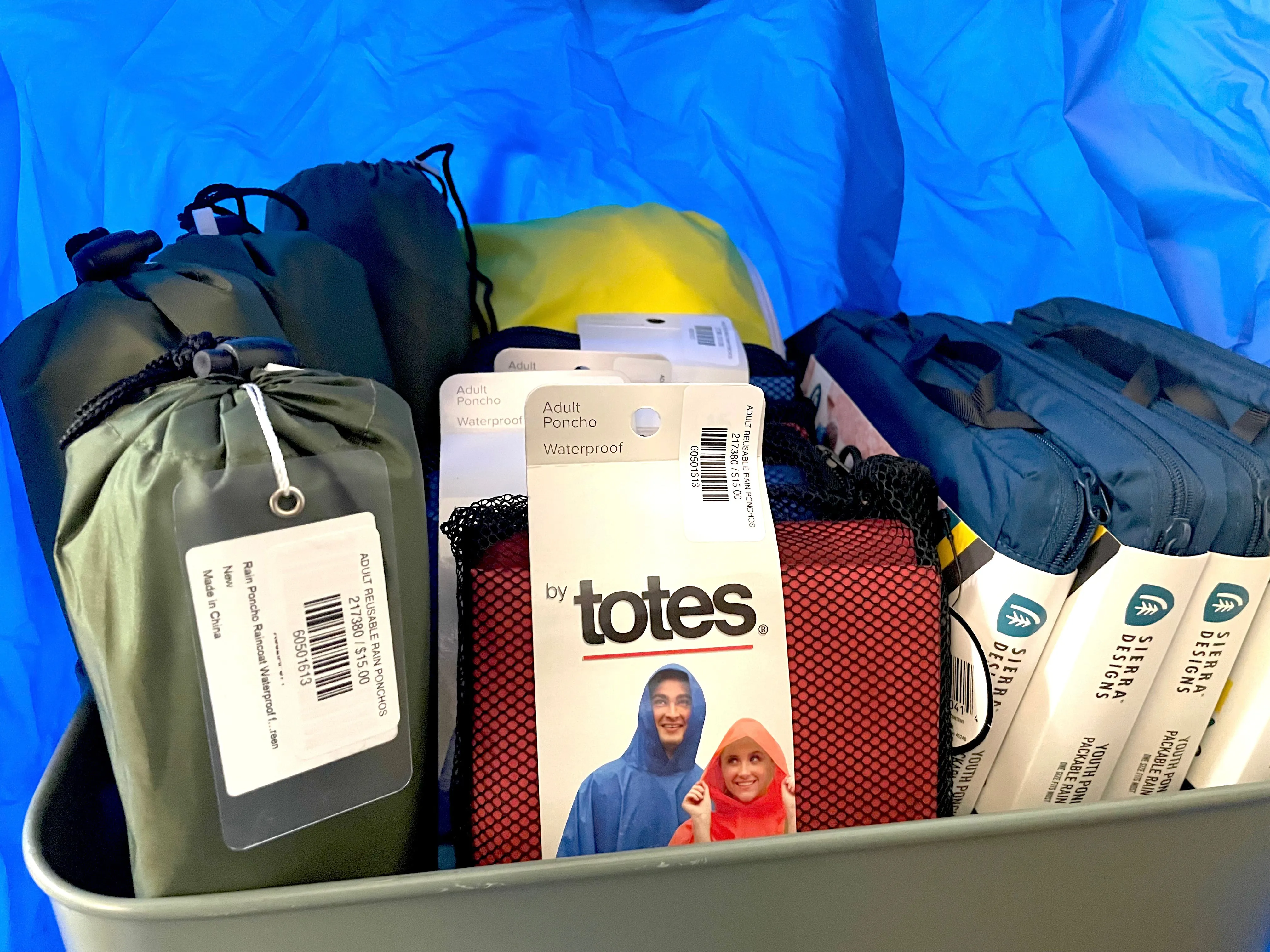 Closeout Adult Reusable Rain Ponchos