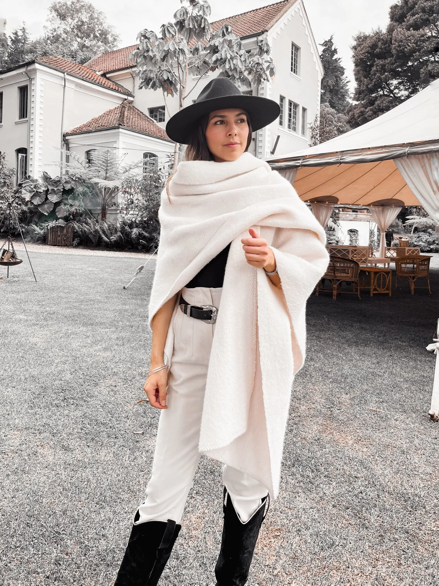 Dune Wool Poncho in Beige