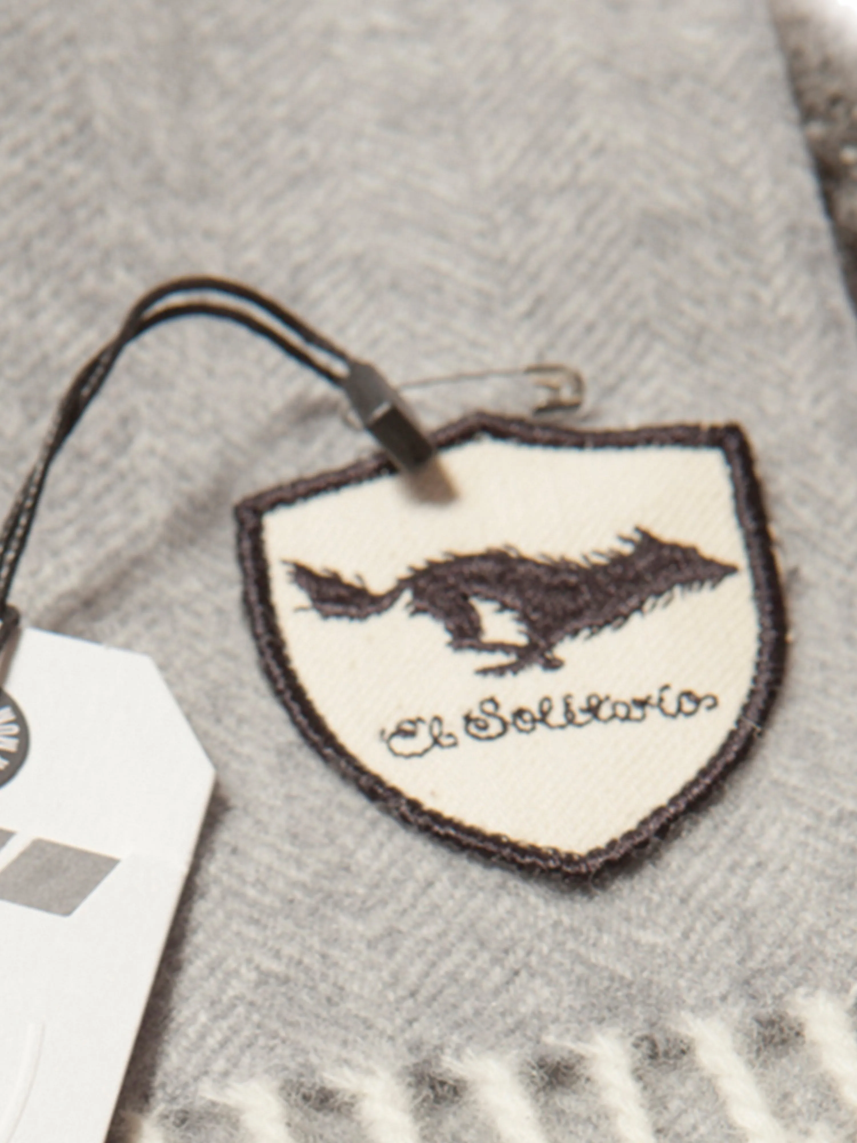 El Solitario Short Poncho Light Grey
