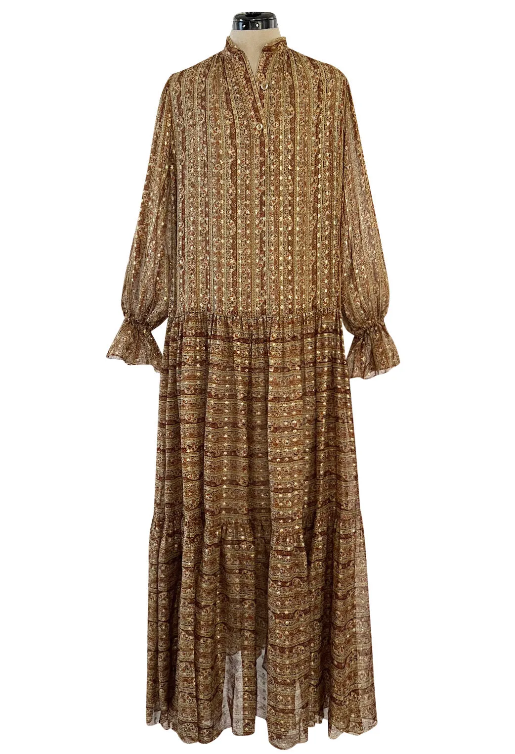 Fall 1977 Oscar De La Renta Feather Light Metallic Chiffon Dress & Extra Long Sash