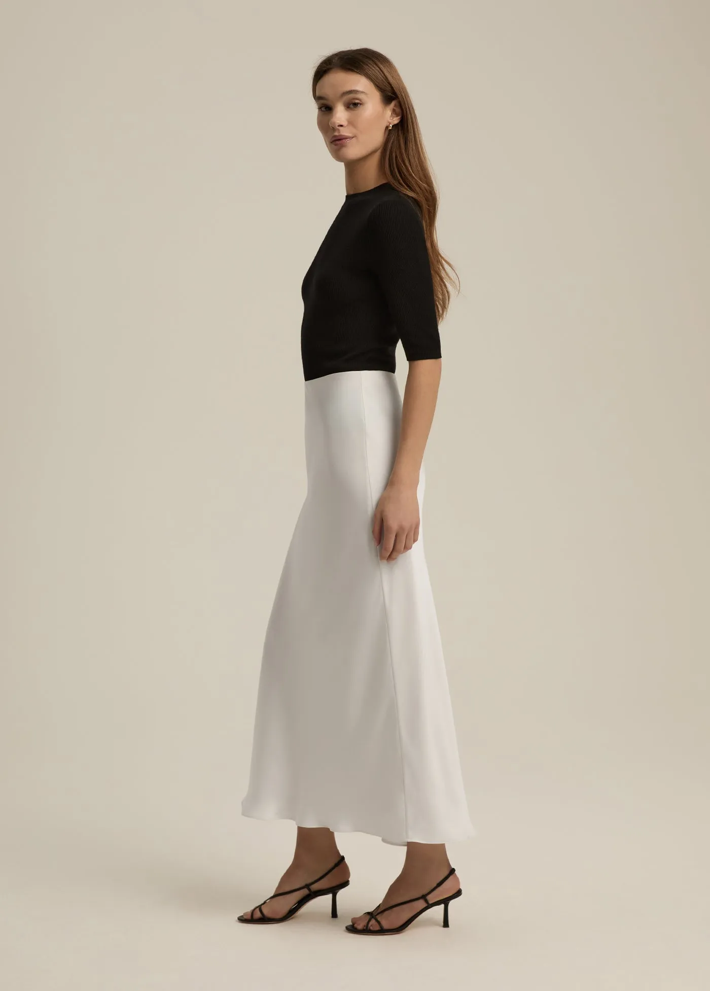 FAVORITE SKIRT