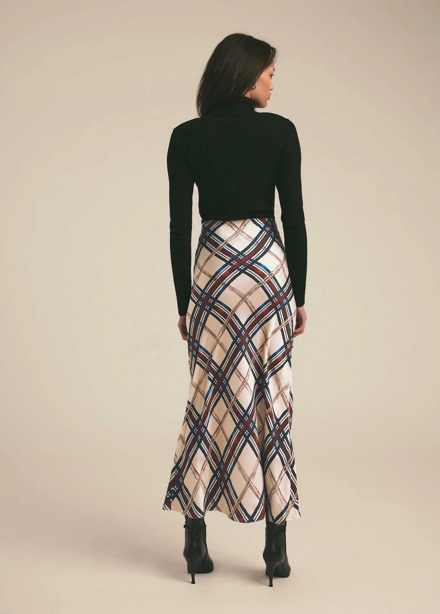 FAVORITE SKIRT