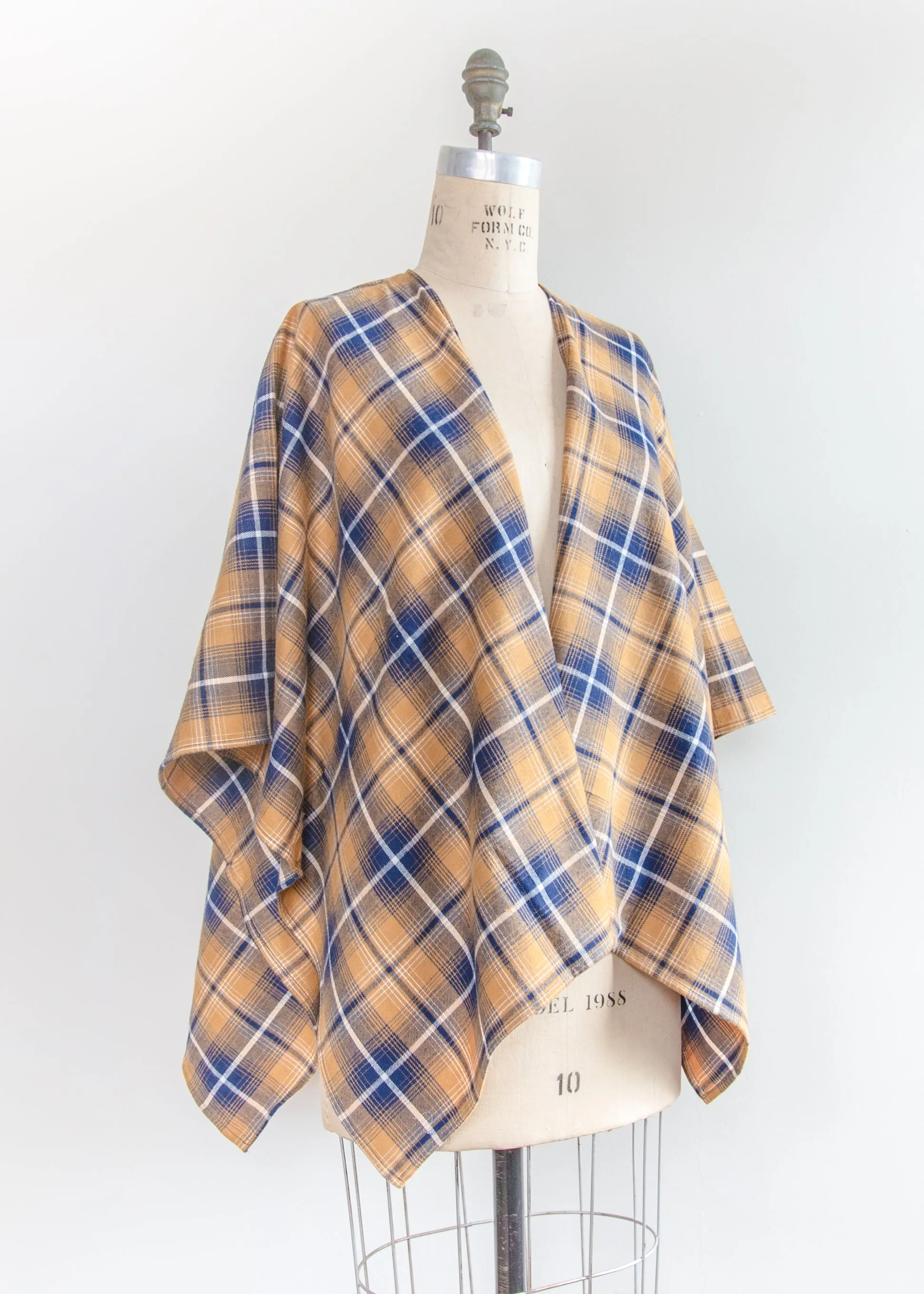 Fields of Gold Plaid Flannel Kimono