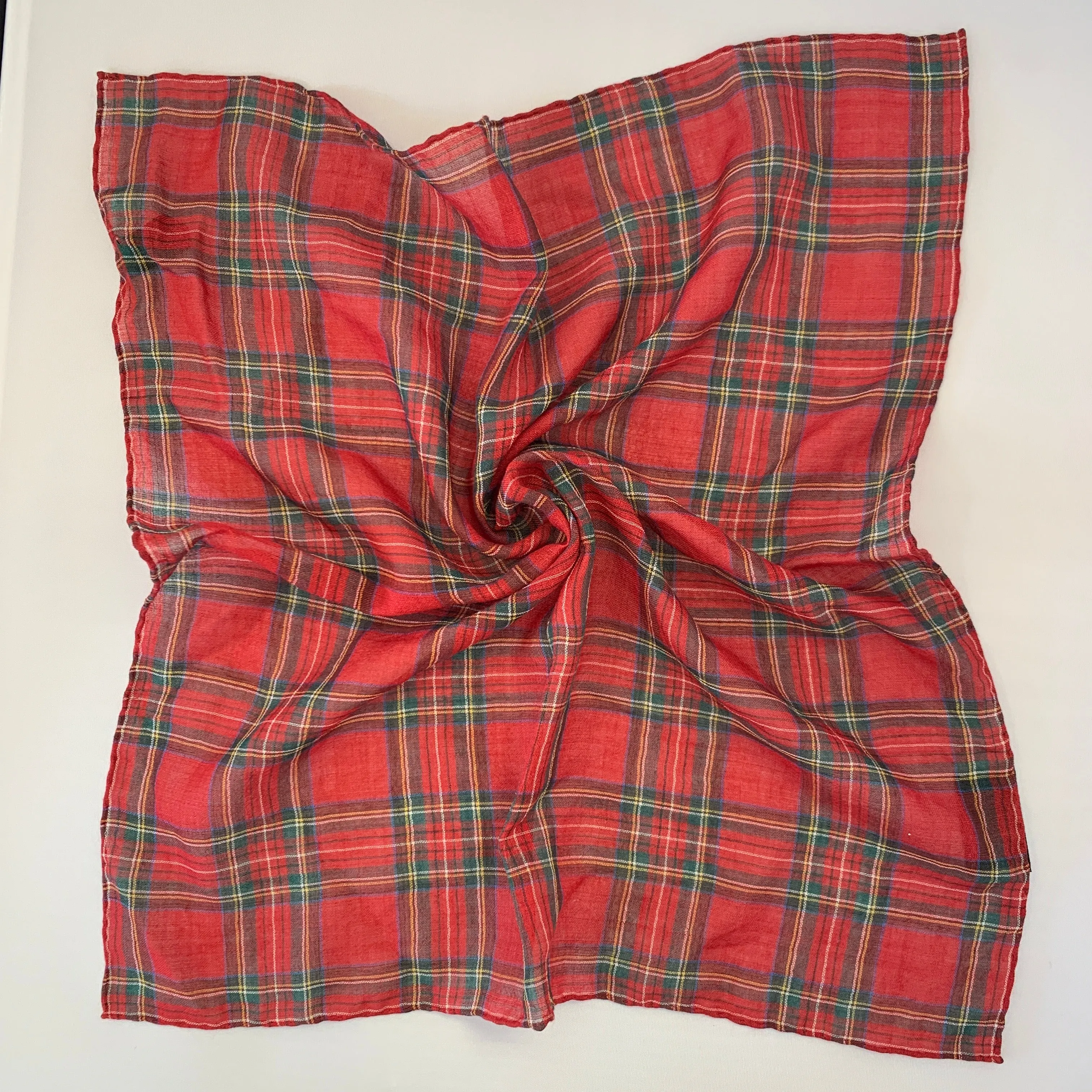 Gucci Plaid Tartan Pocket Square in Red