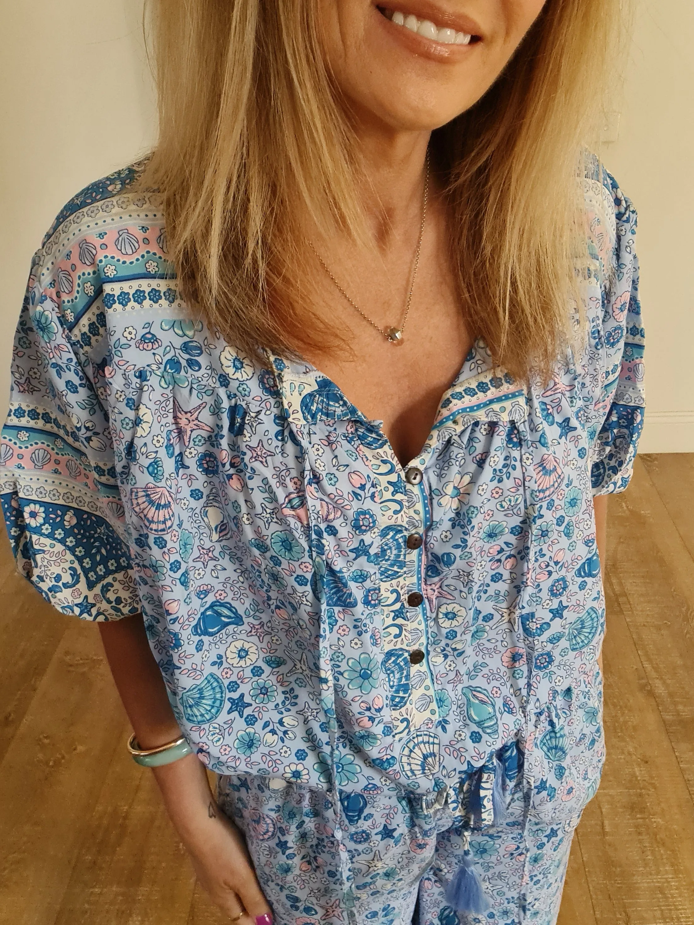 Islander Short Sleeve Blouse