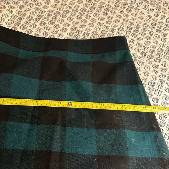 J-CREW BEAUTIFUL 🤩 PLAID PRINT WOOL BLEND WOMEN’S SKIRT SIZE 10 COLORS ANDBLACK