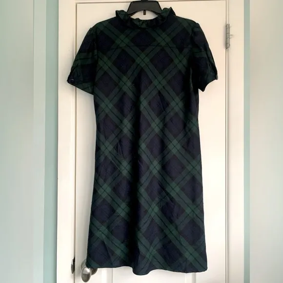 J CREW TARTAN PLAID SCOOP NECK DRESS SIZE 8 BLACK GREEN