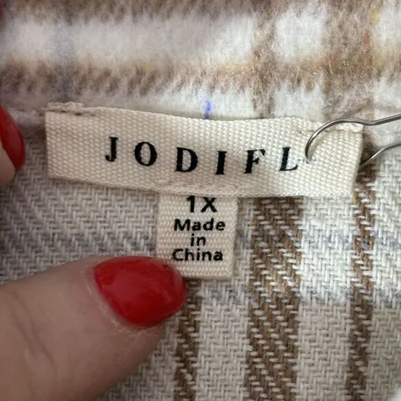 Jodifl Shacket‎ Womens Size 1X Ivory Tan Plaid Button Up Shirt Jacket Wool Blend