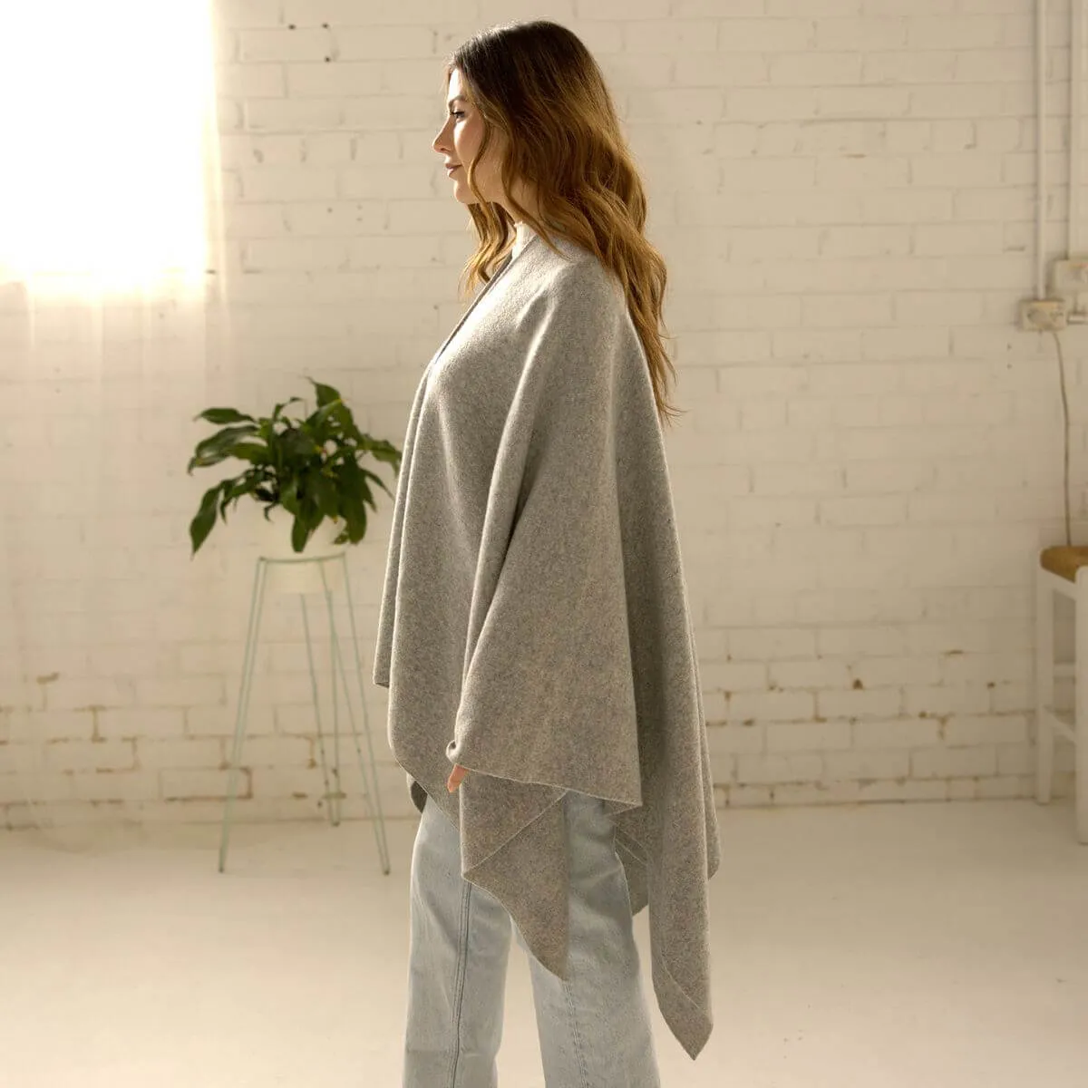 Julie Wool Cape (Available in 2 colours)