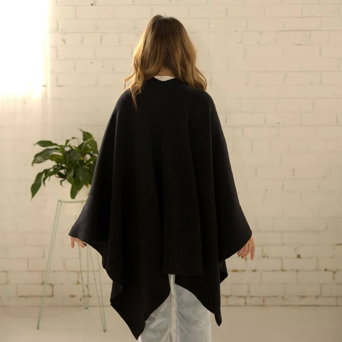 Julie Wool Cape (Available in 2 colours)