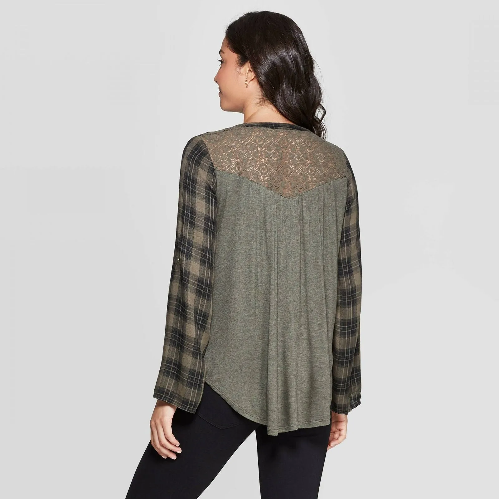 Knox Rose Women's Roll Plaid Long Sleeve V-Neck Button Front Shift Blouse