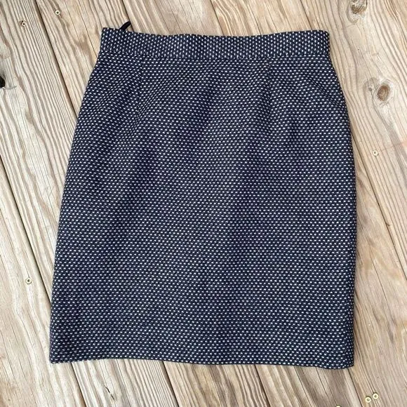 Les Copains Blue Gray Plaid Checked Wool Skirt Size EU 44 / US Large, MSRP $338
