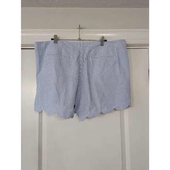 Lilly Pulitzer The Buttercup Shorts women's size 16 blue white striped 5' inseam