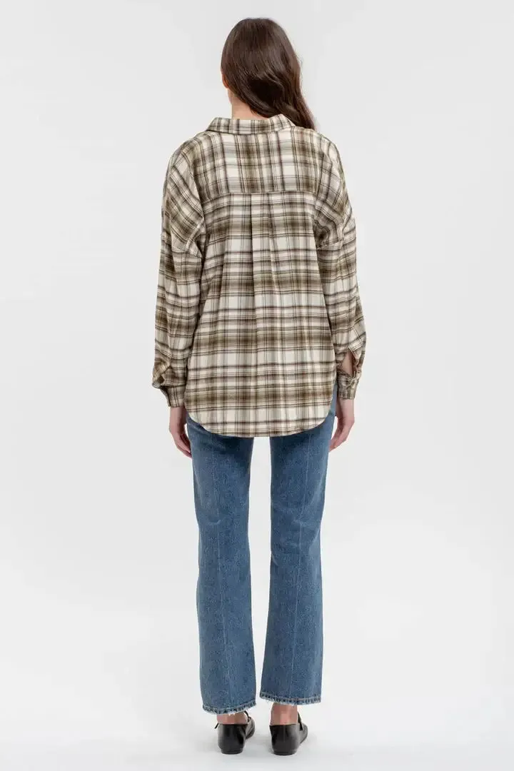 LONG SLEEVE BUTTON DOWN PLAID SHIRT