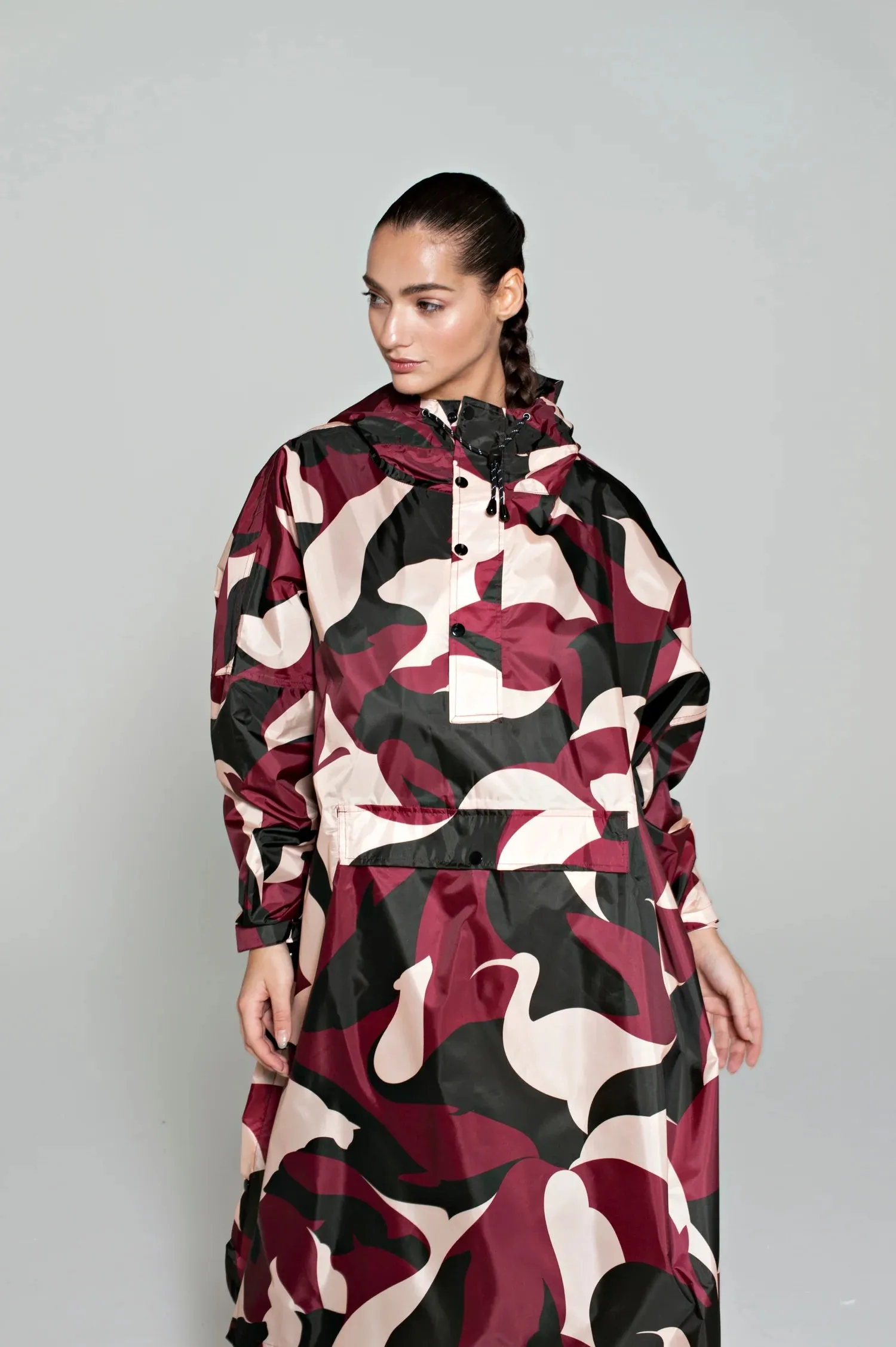 Malika Favre Animo Bordeaux - Rain Poncho