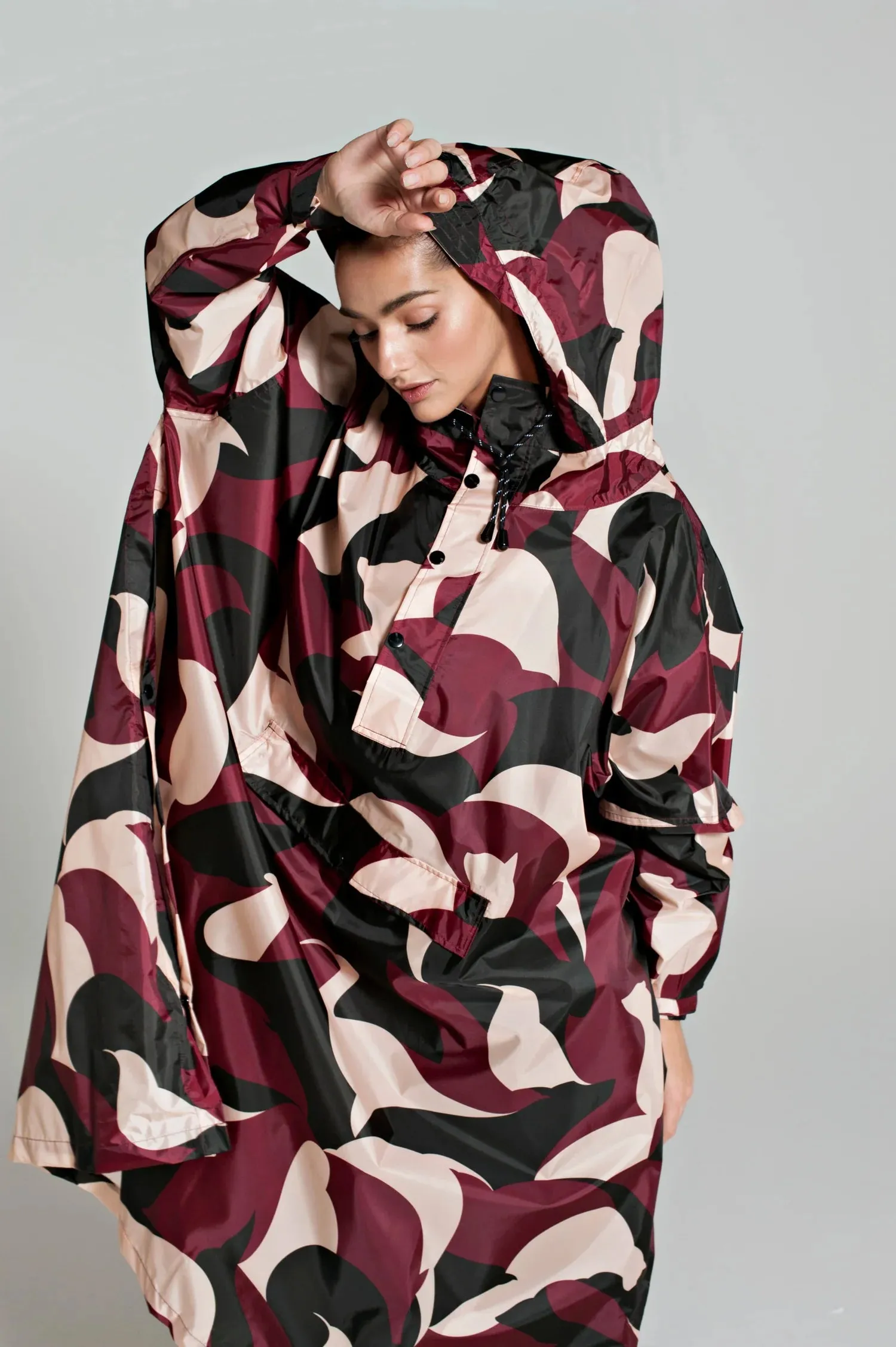 Malika Favre Animo Bordeaux - Rain Poncho