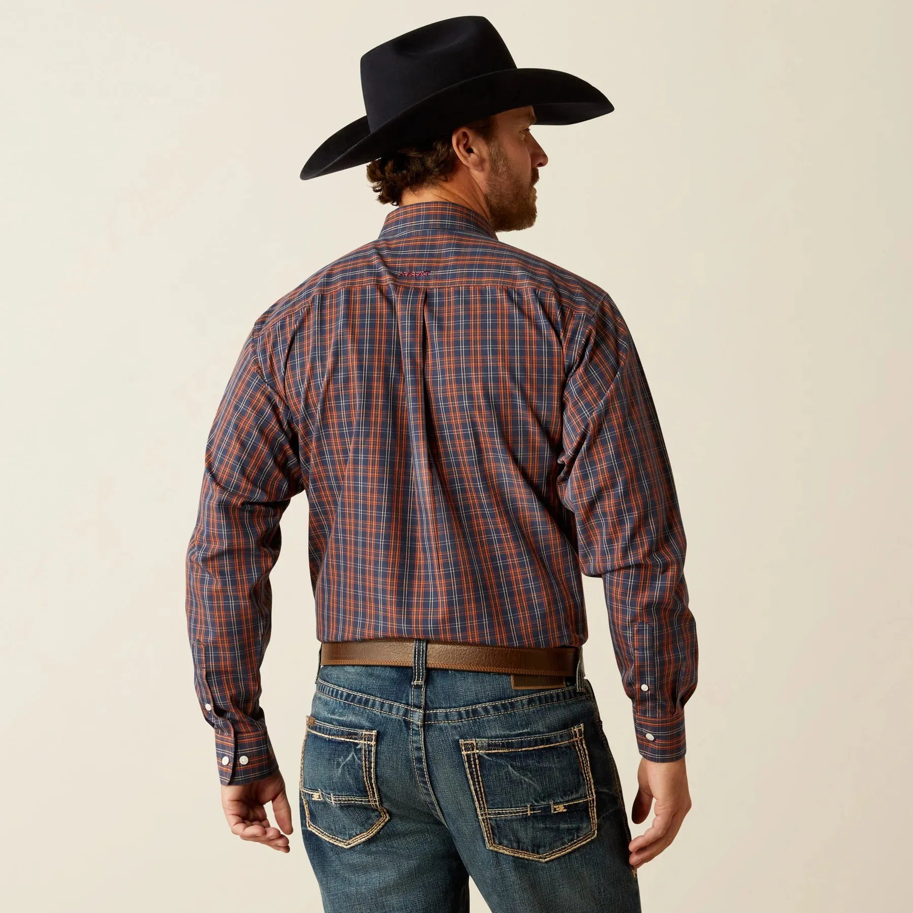 Men's Ariat Wrinkle Free Iker Button Down Shirt